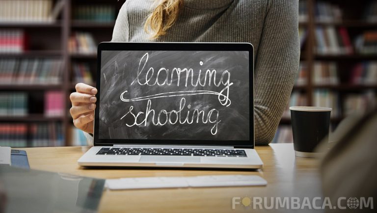 Read more about the article 7 Tips Belajar Mengajar Online Efektif, Menyenangkan untuk Guru, Dosen, Siswa
