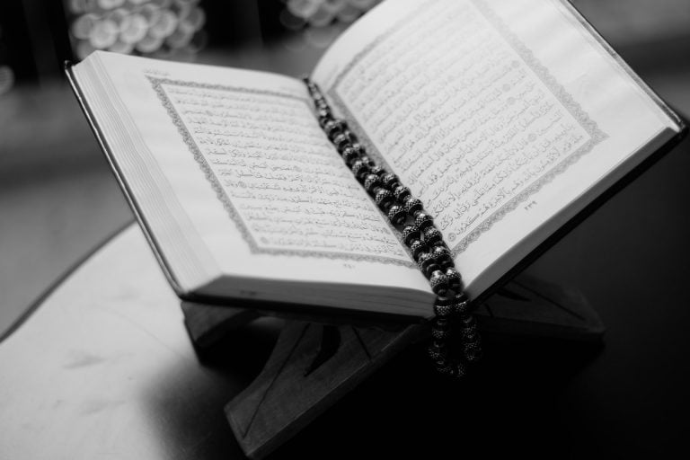 Read more about the article 21 Keutamaan Menghafal Al-Qur’an yang Perlu Kamu Ketahui